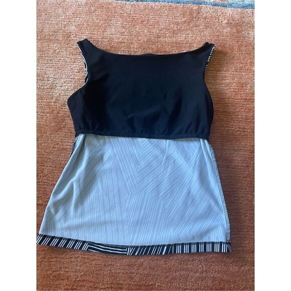 Boatneck Top W Built In Bra Graphic Stripe Stretch The Limited - Picture 3 of 4